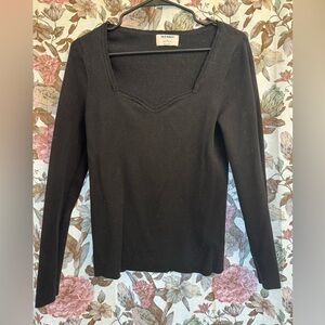 Old Navy black sweater